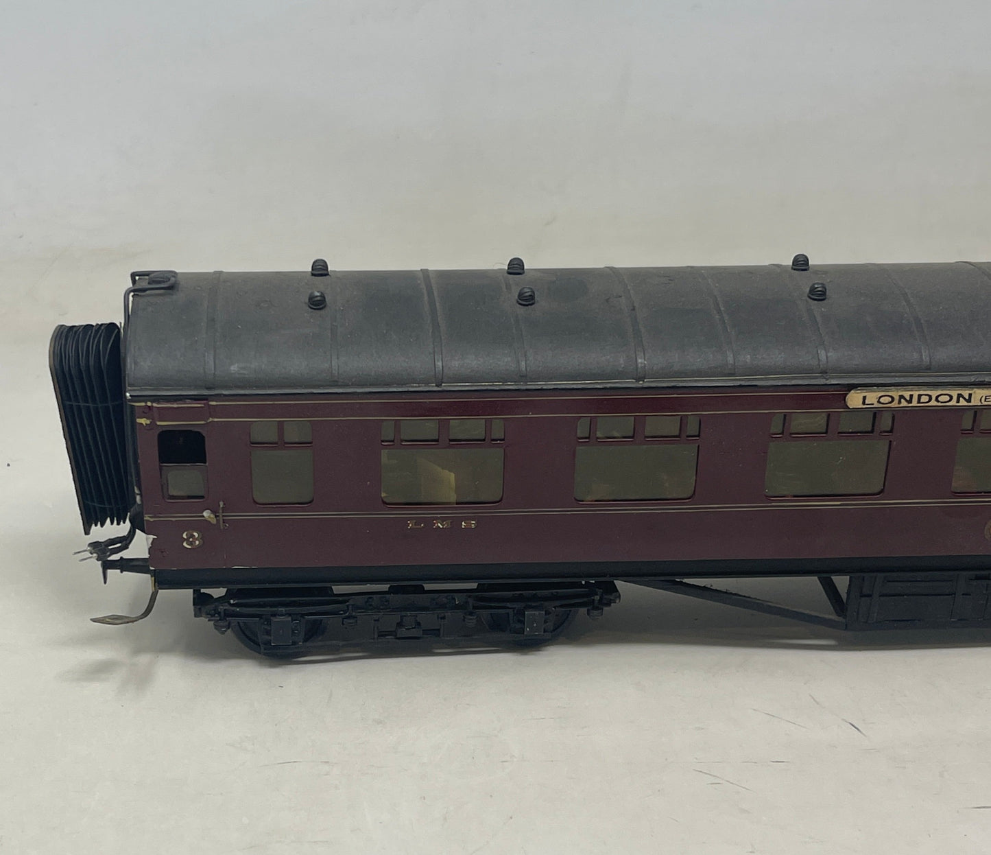  0 Gauge LMS Maroon Stanier 3rd Coach 