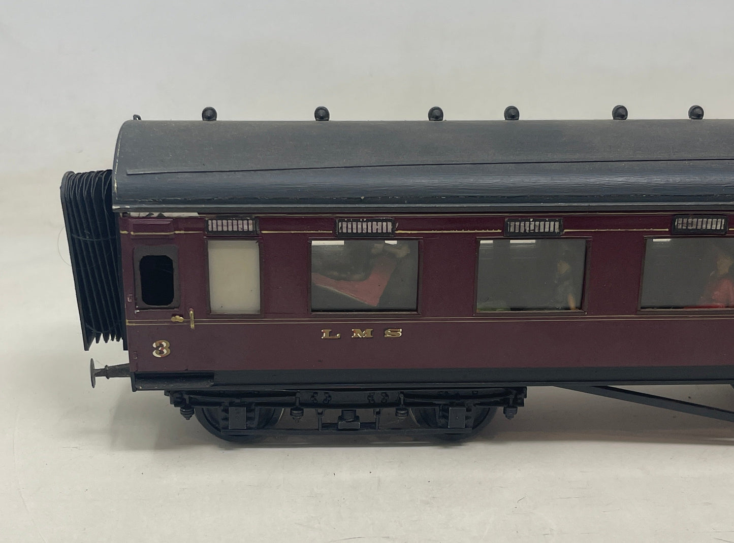 0 Gauge LMS Maroon Stanier D`3rd Coach