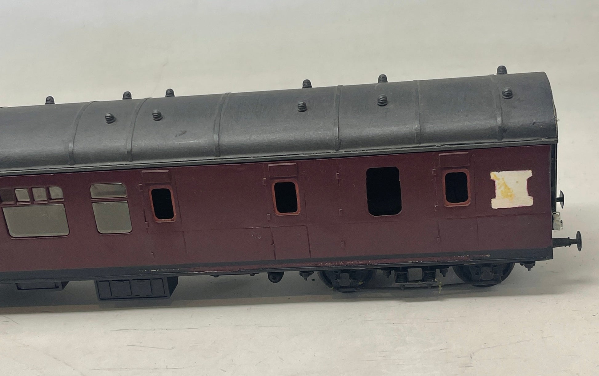 0 Gauge LMS Maroon Stanier Coach