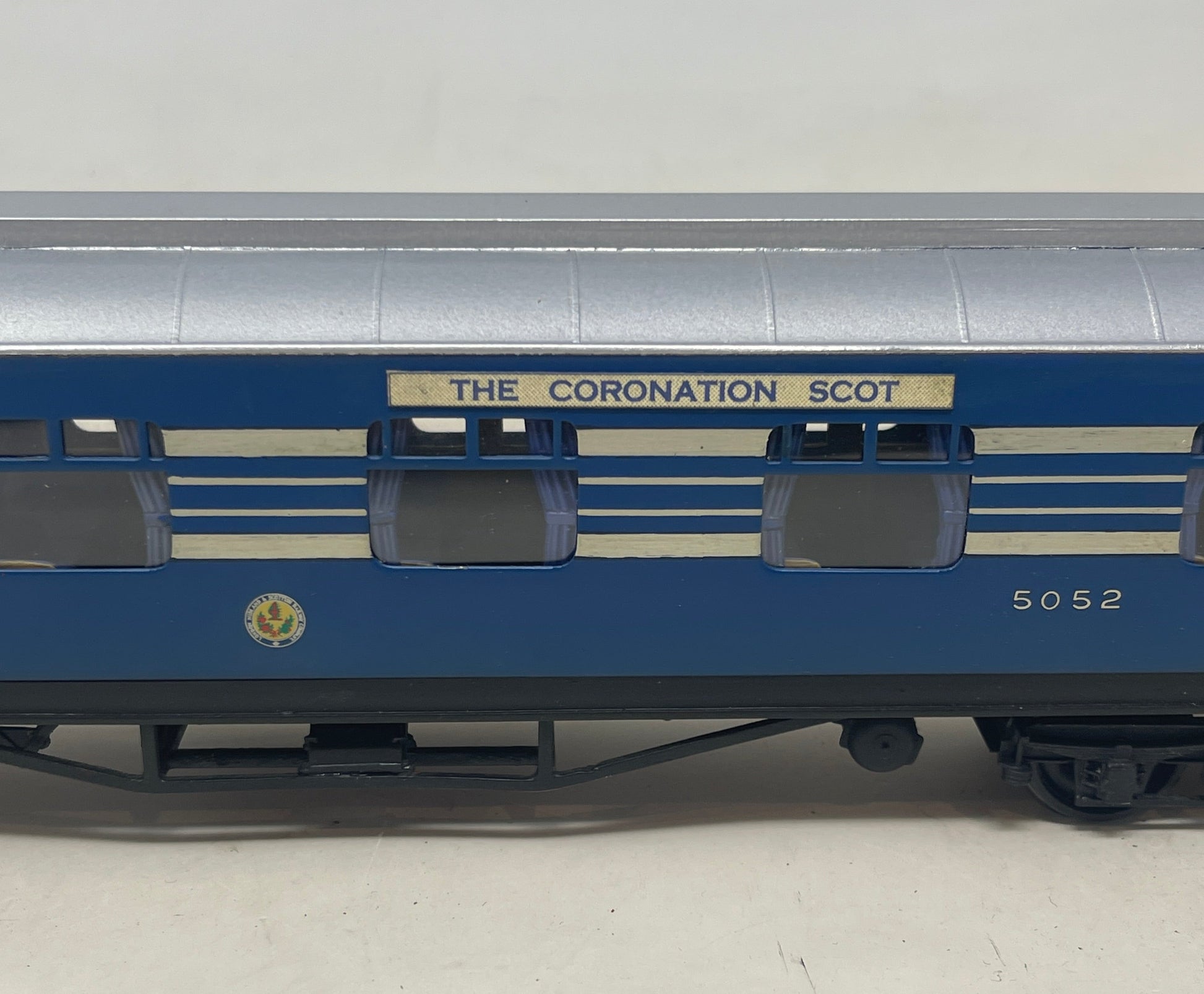 O Gauge LMS Coronation Scot  Coach