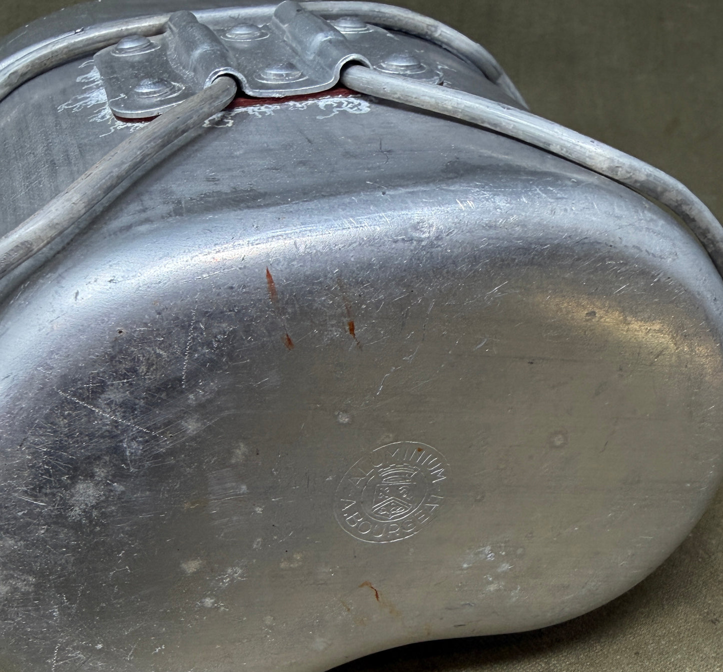 Original French Army Aluminium Canteen & Cup Set by A. Bourgeat – Cold War Military Issue