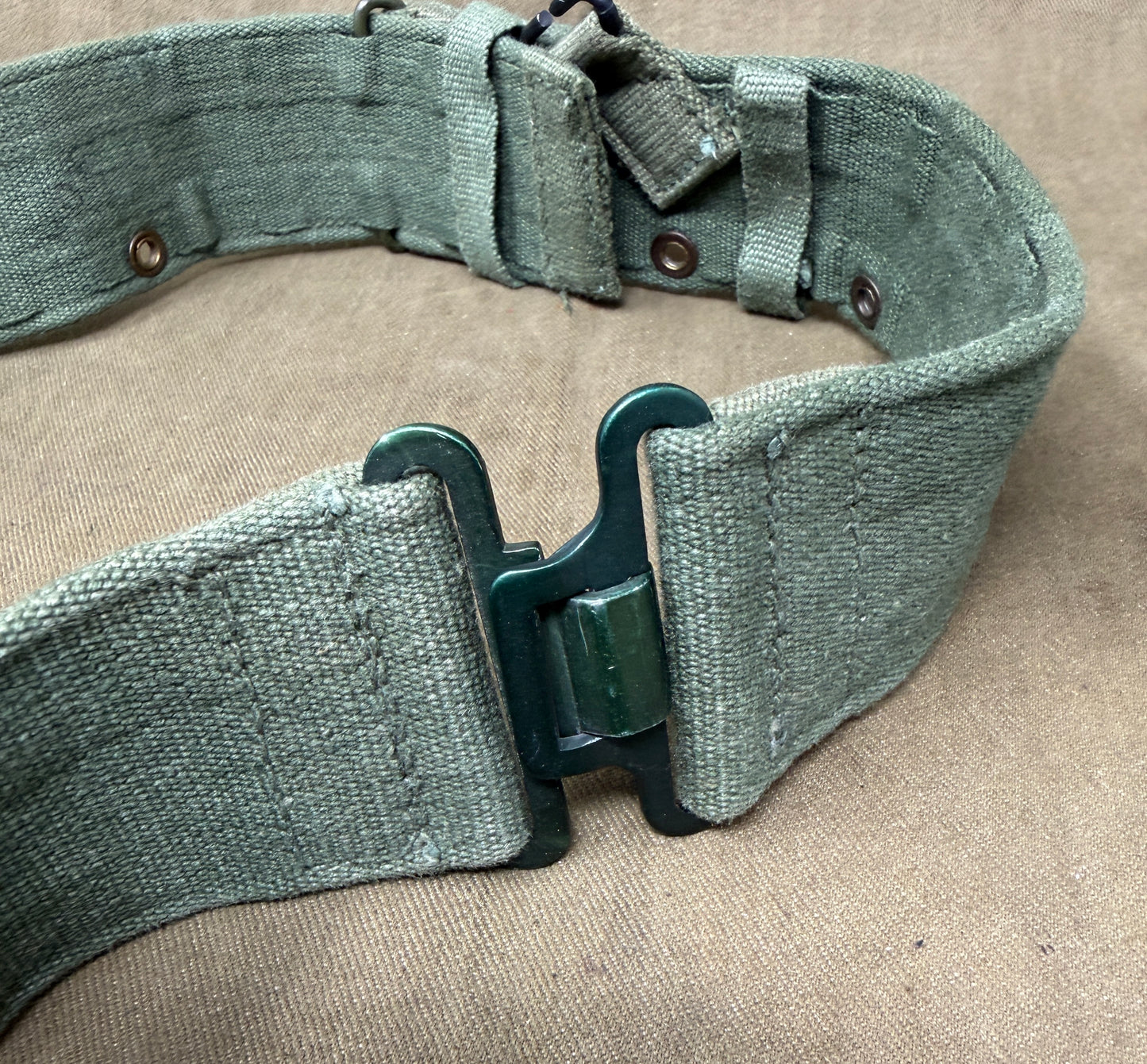 Original British Army 1944 Pattern Waist Belt (Normal Size) – Dated Example