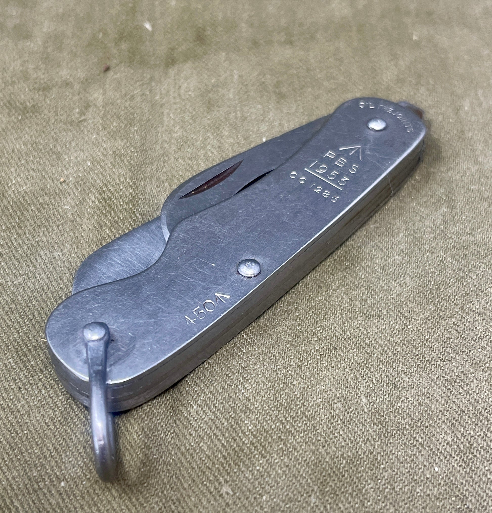 British Army Jack Knife Far East Jungle 1953 Dated R.B.S