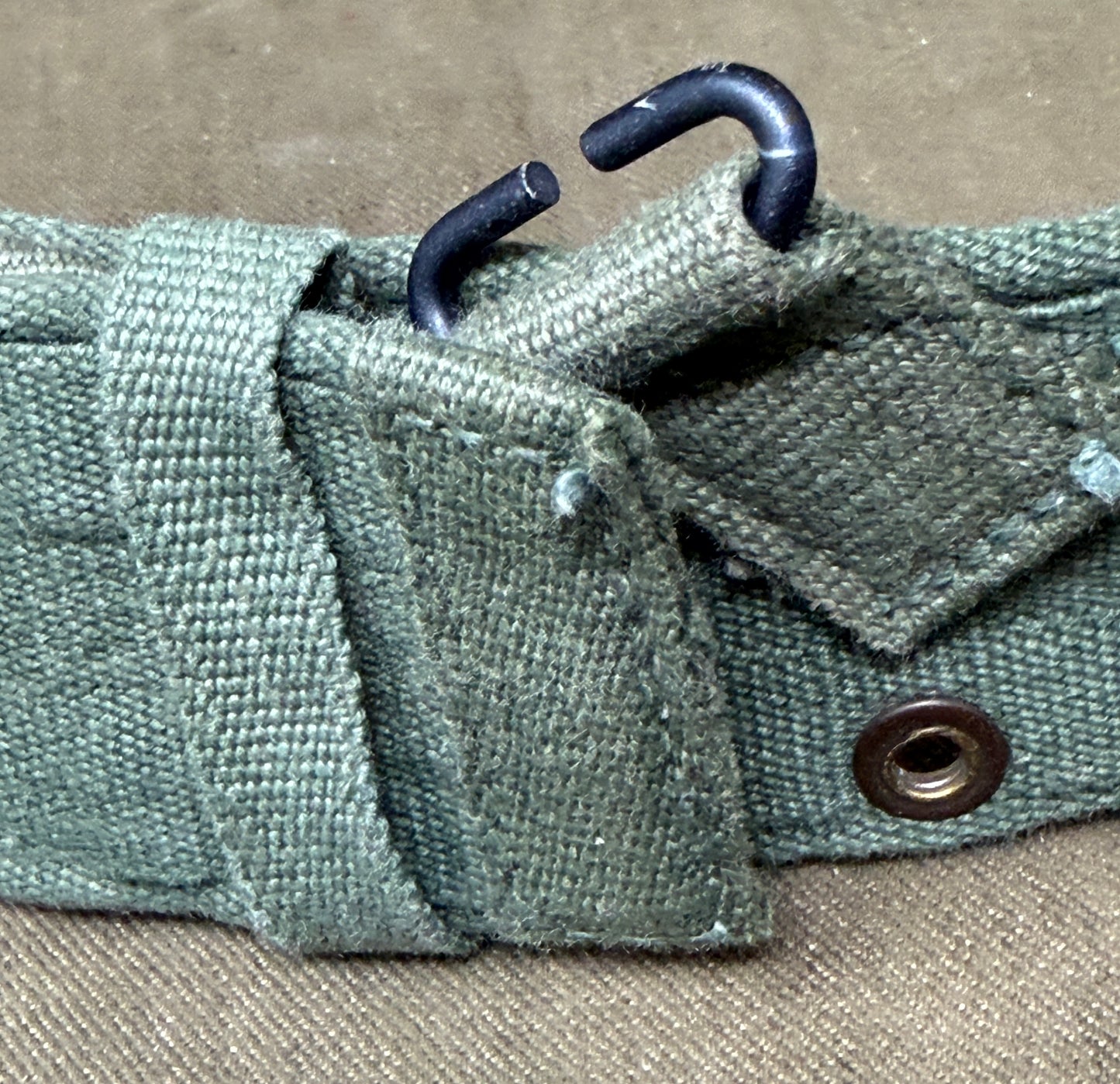 Original British Army 1944 Pattern Waist Belt (Normal Size) – Dated Example