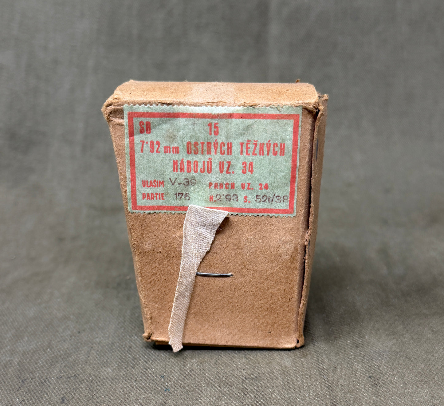 Original Czechoslovak 7.92×57 Mauser Heavy Ball Ammunition Packet – 15 Rounds – SB Vlašim vz.34