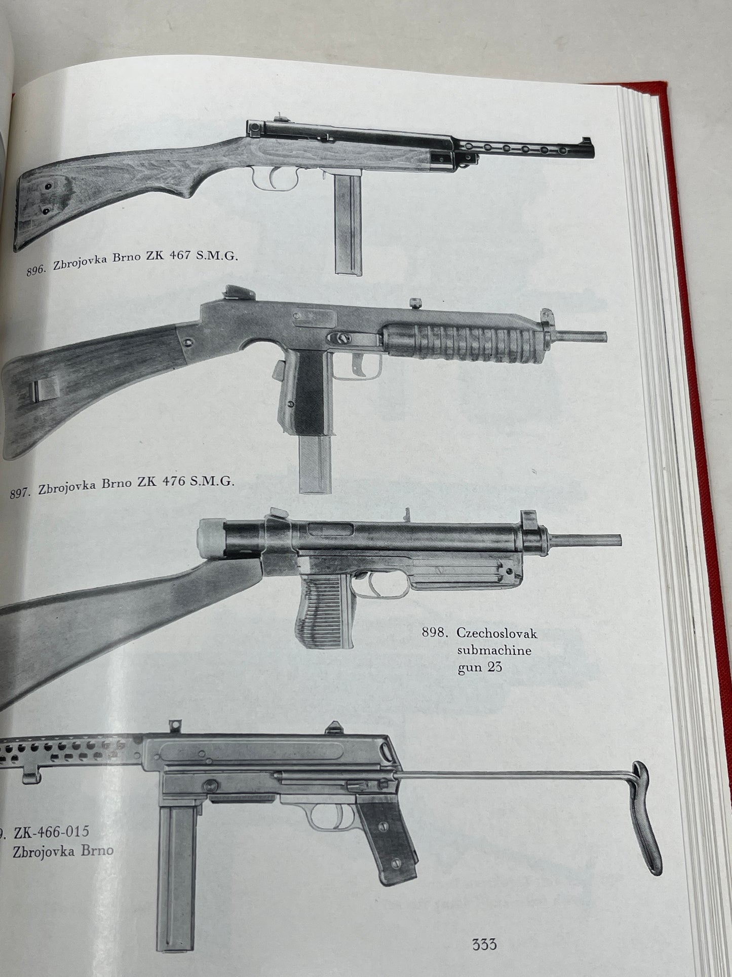 Firearms past and present. A complete review of firearm systems and their histories. Vol. 2: illustrated Hardcover – 1 Jan. 1973