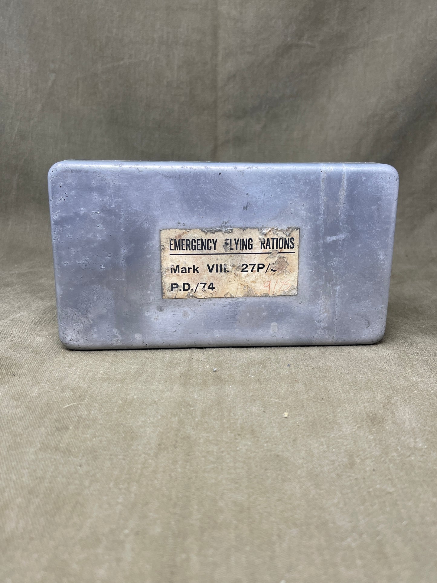 Shop a complete Royal Air Force Mark VIII Emergency Flying Rations tin (27P P.D/74). Rare WW2 survival kit issued to RAF aircrew—perfect for collectors.


