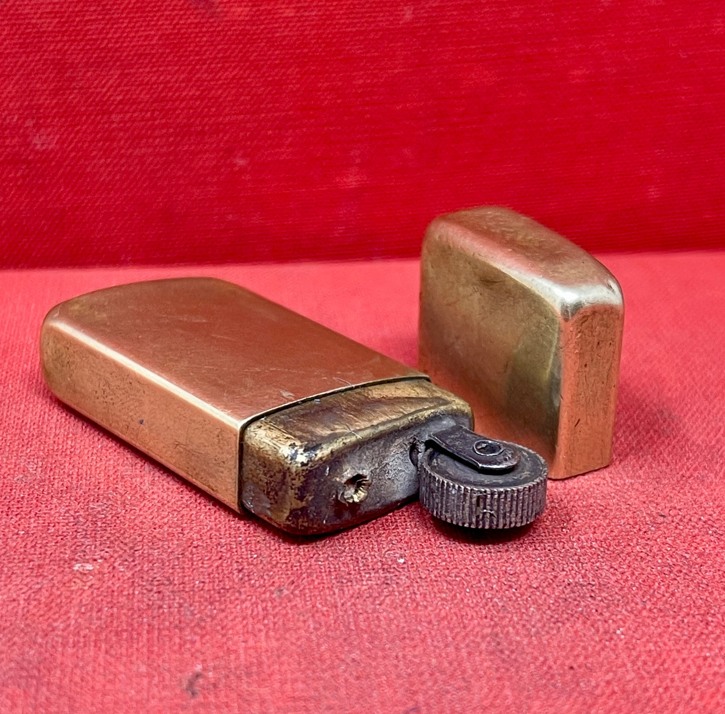 WW2 British Brass Pocket Petrol Lighter by SEIGNEUR circa 1943