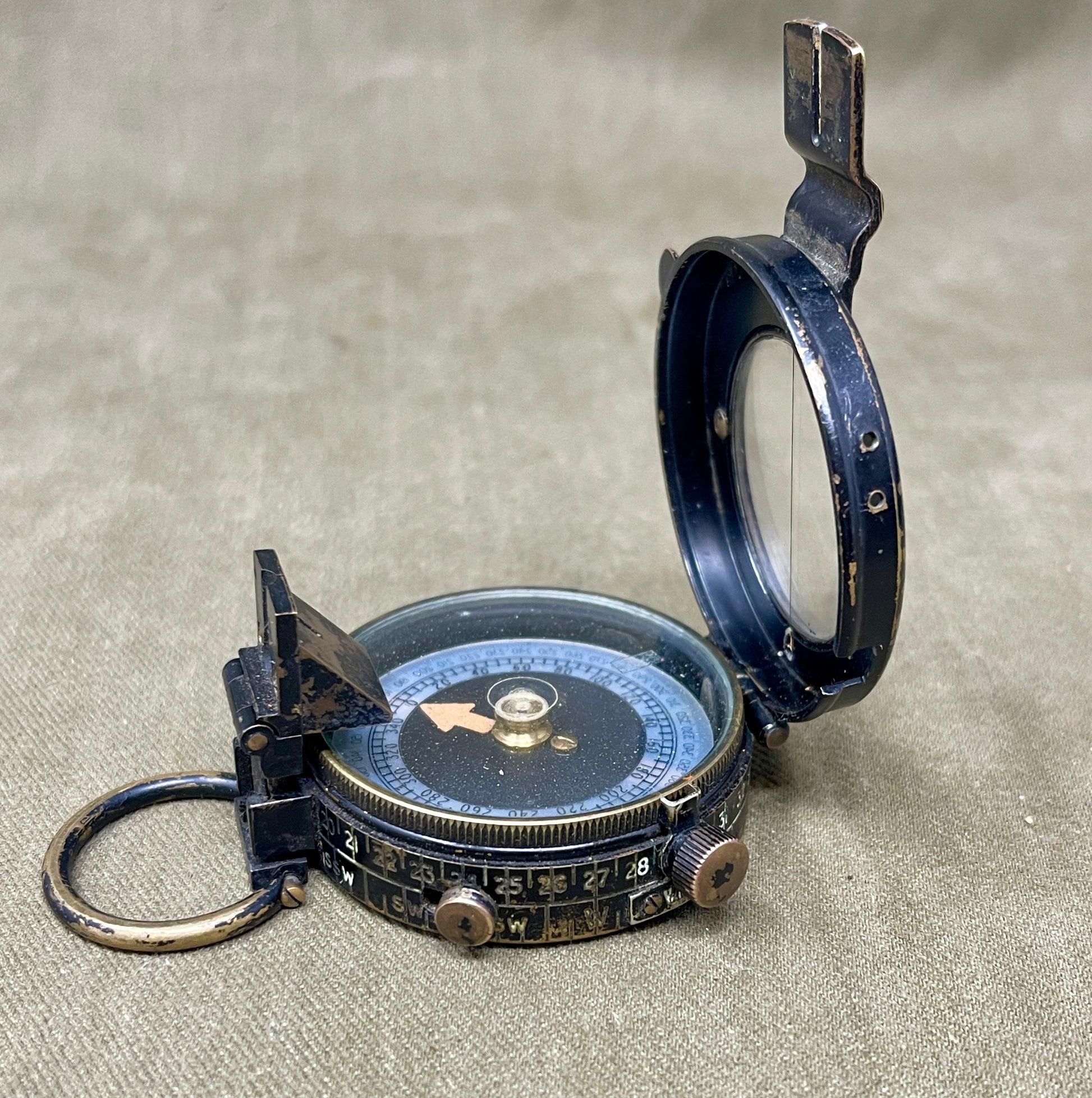 WW2 1939 Dated British Barker & Sons MK IX Brass Compass