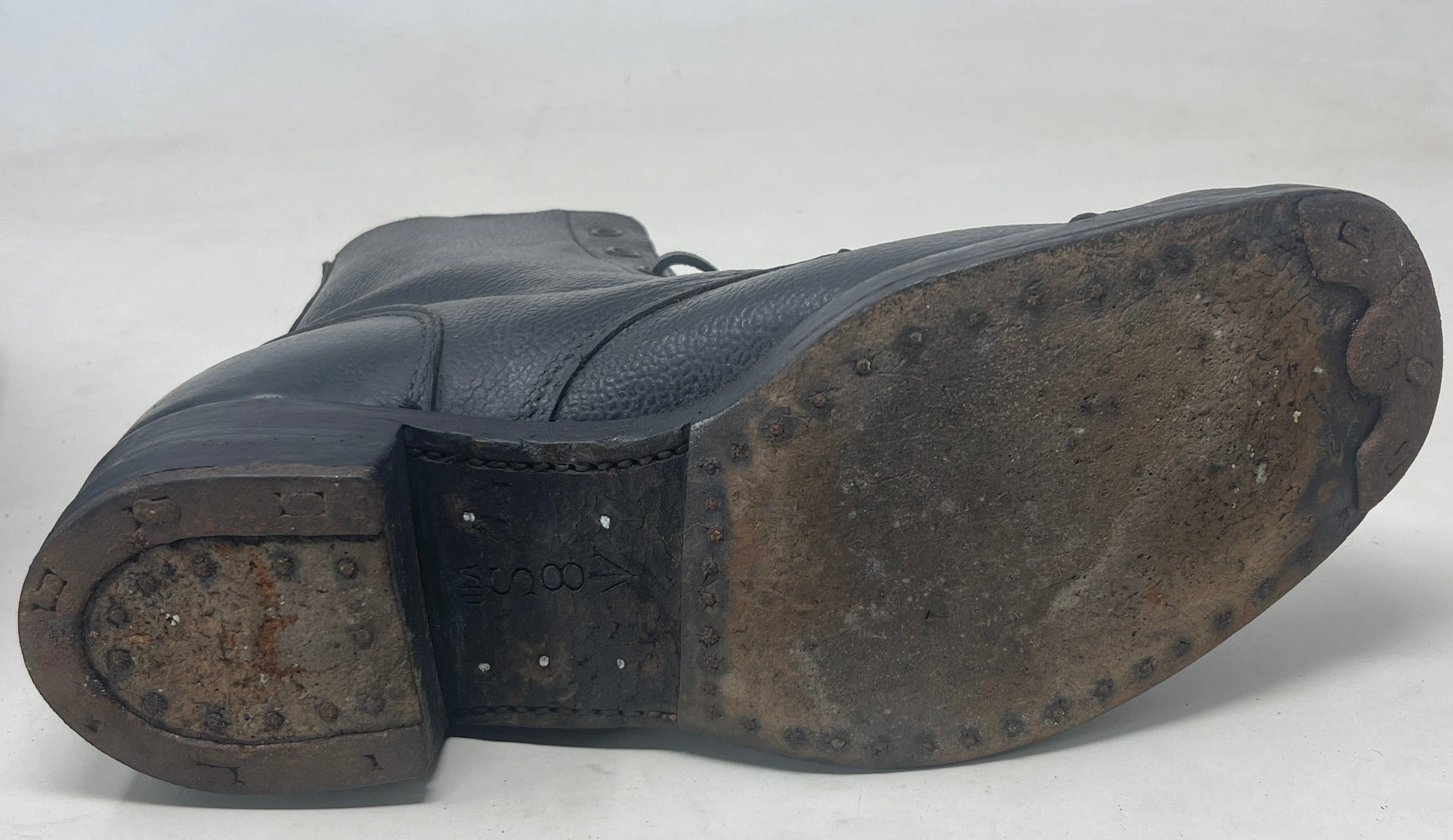 British Army Size 8 Pair of 1943 Dated  Ammo Boots