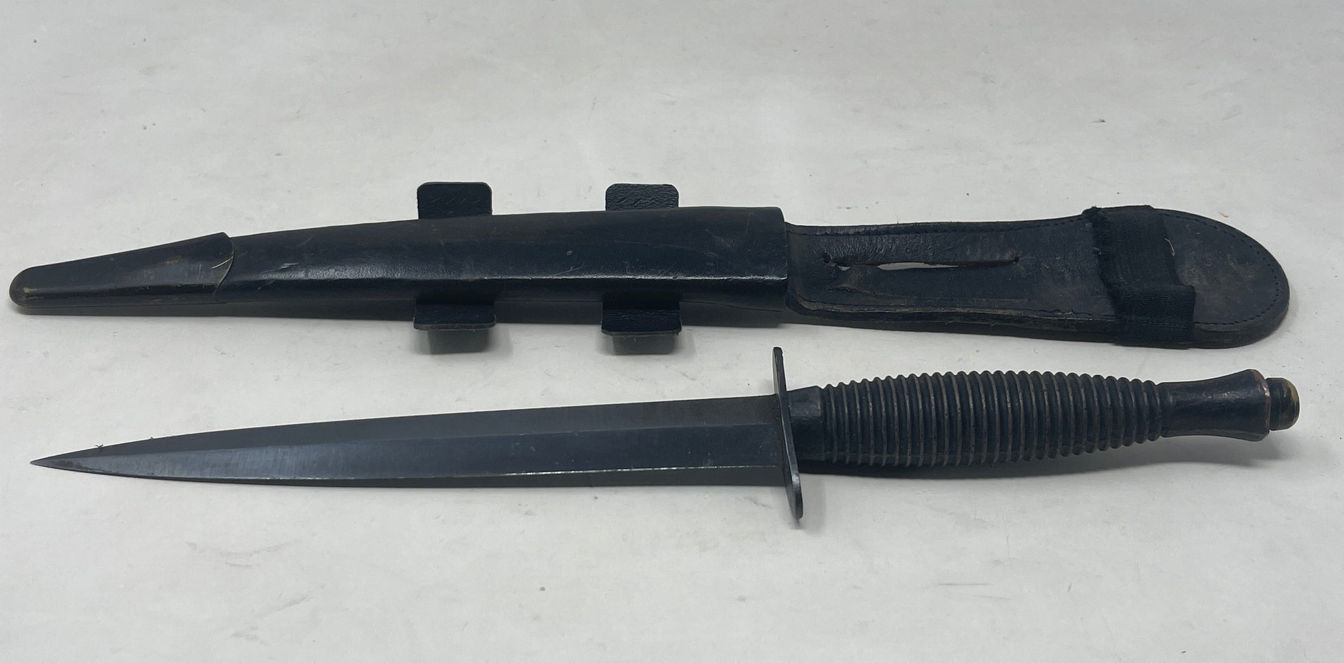 Sykes and Fairbairn style fighting knife