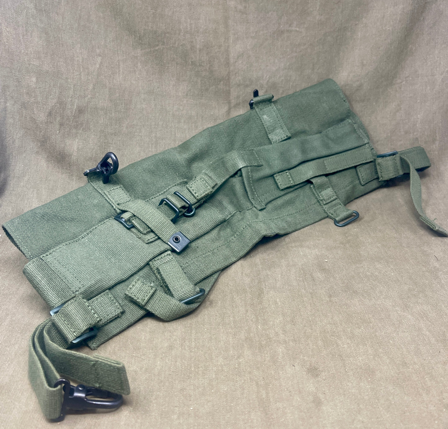 Original Excellent Condition British 1958 Pattern Webbing Poncho Roll – Authentic Military Gear