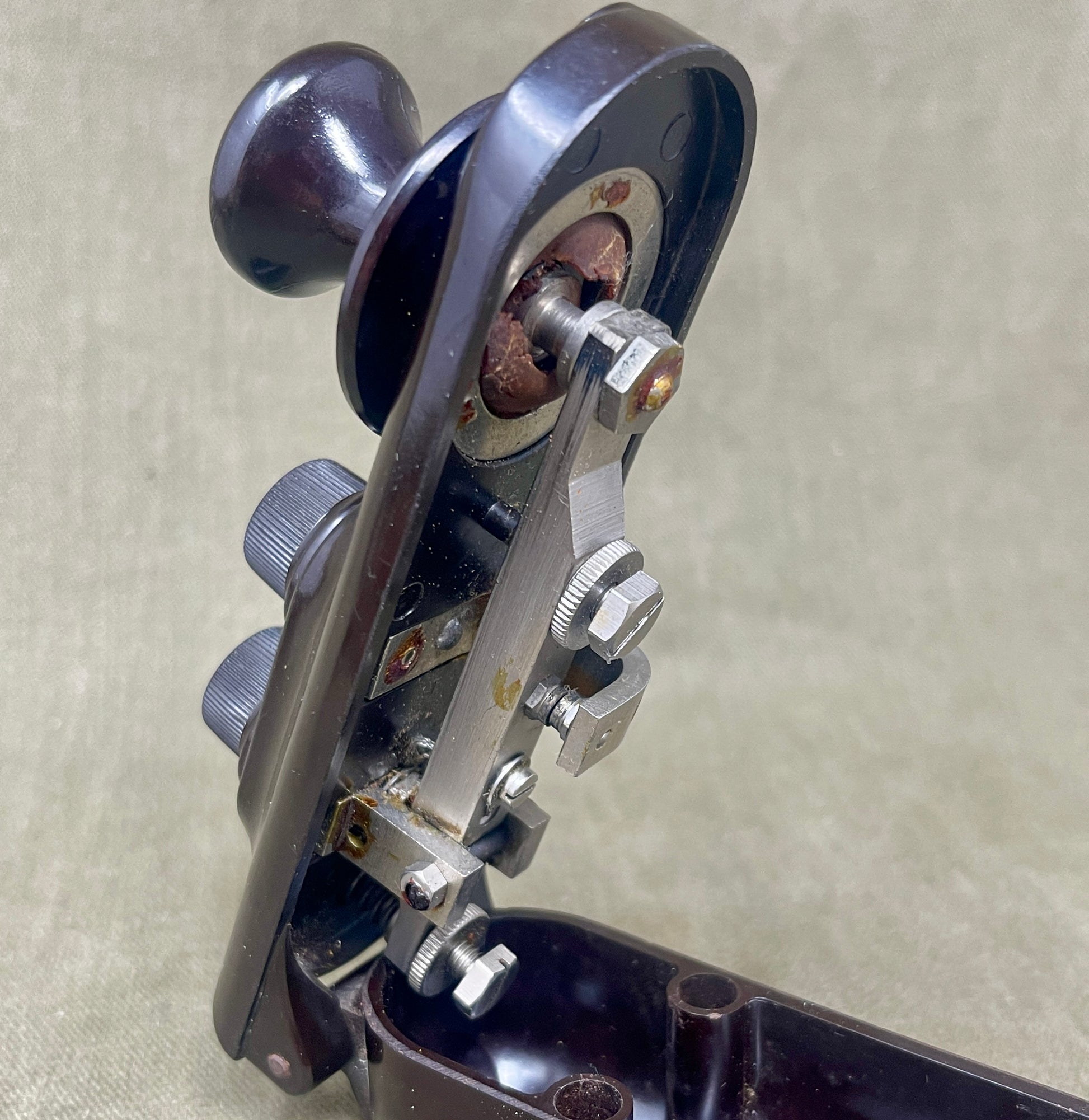 10F/7741 Type F Bathtub Morse Key