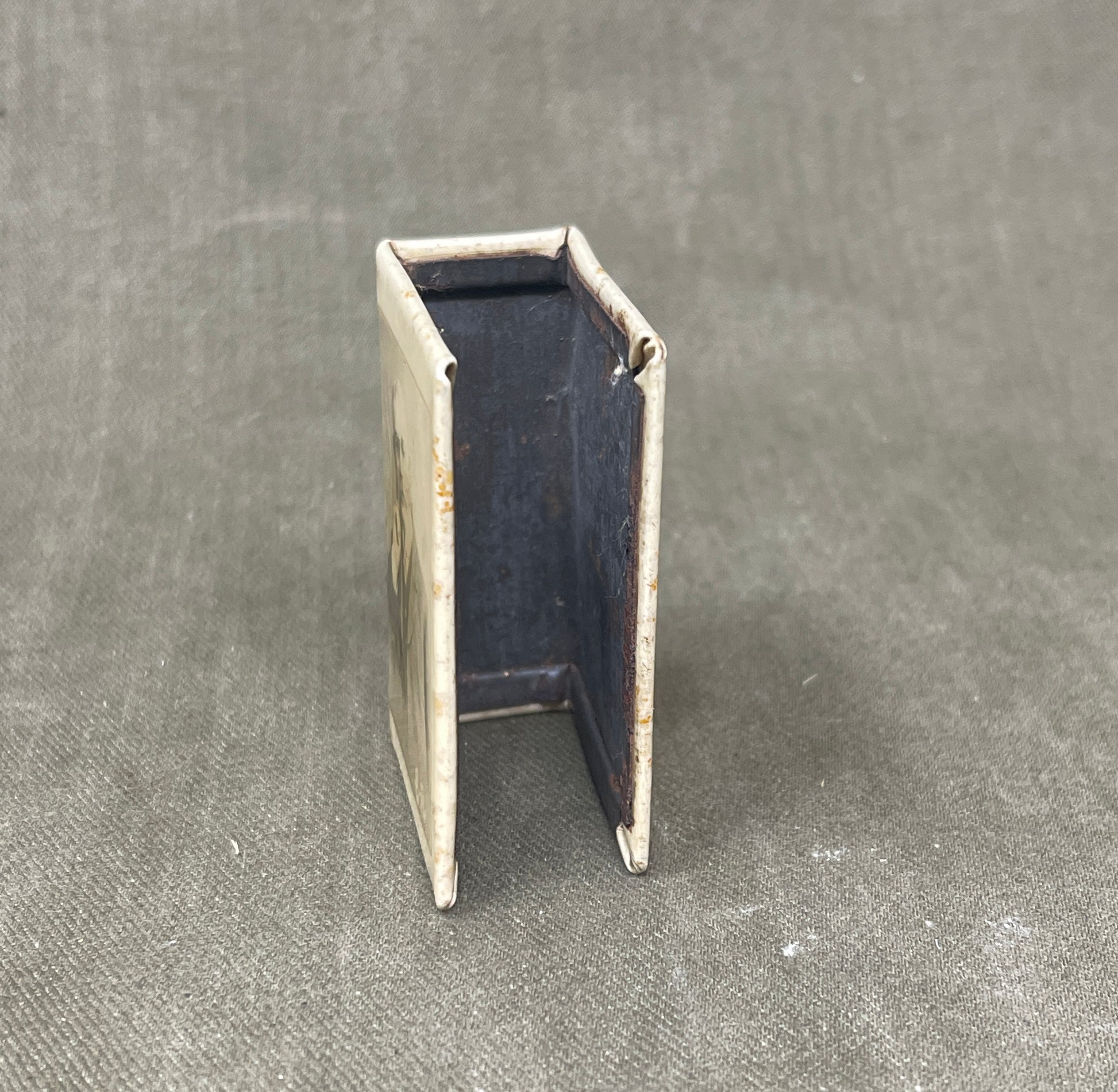 WW1  Souvenir Of The Great War Lord Kitchener Matchbox Holder