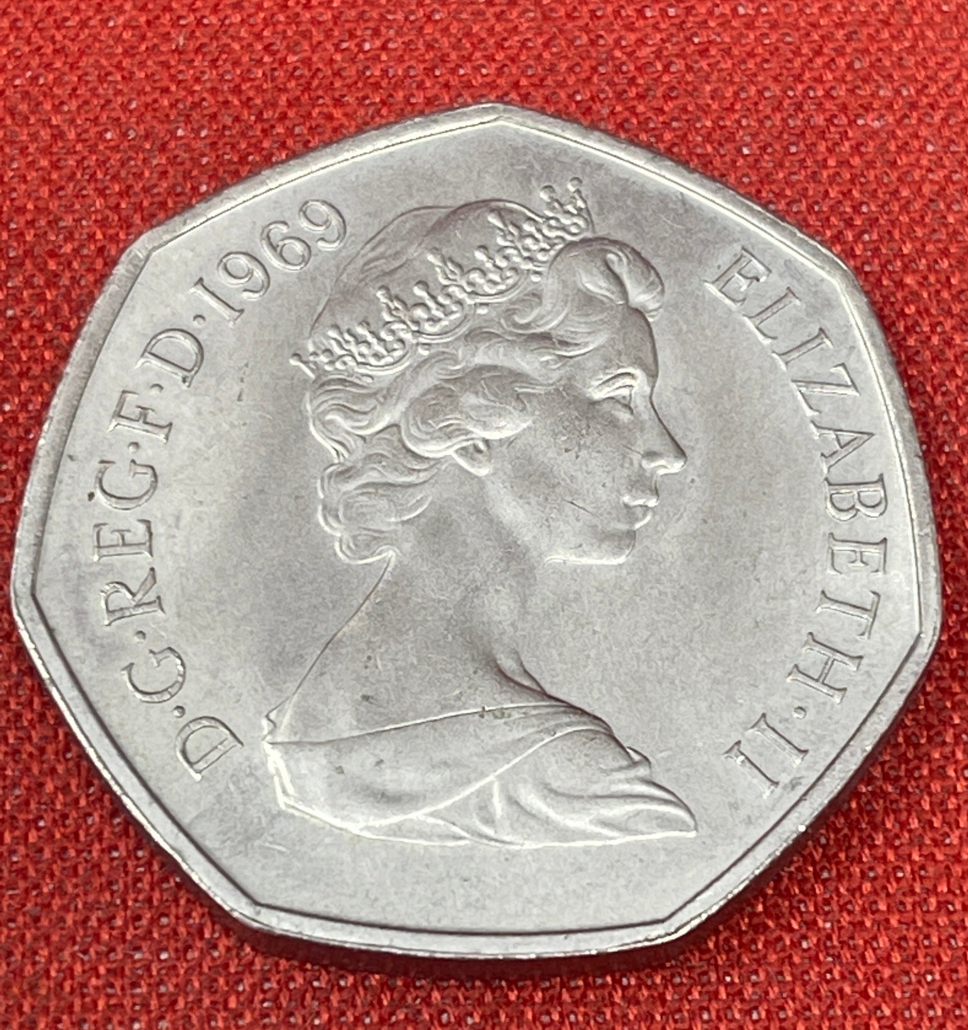 1969 Queen Elisabeth II 50 Pence