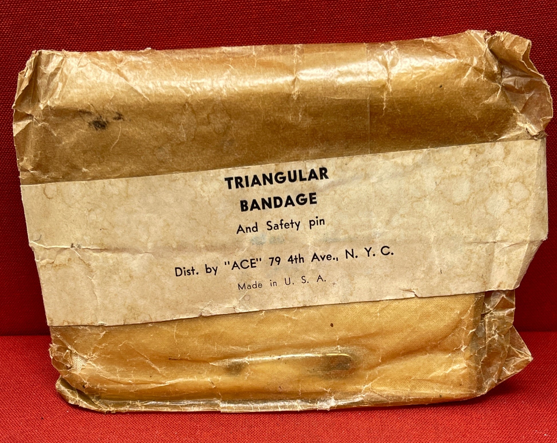 US Triangular Bandage  Dist by "ACE" 79 4th Ave. N.Y.C made in U.S.A