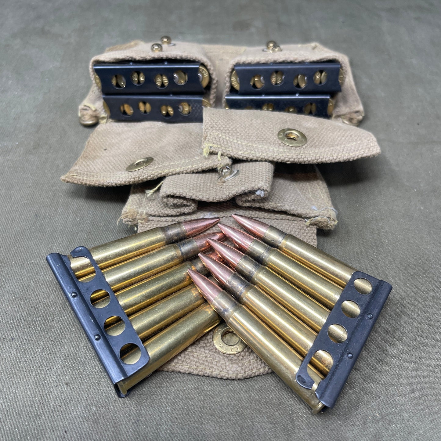 British WW2 37 Pattern Webbing Cartridge Carrier inc 30 INERT 303 Rnds in Chargers