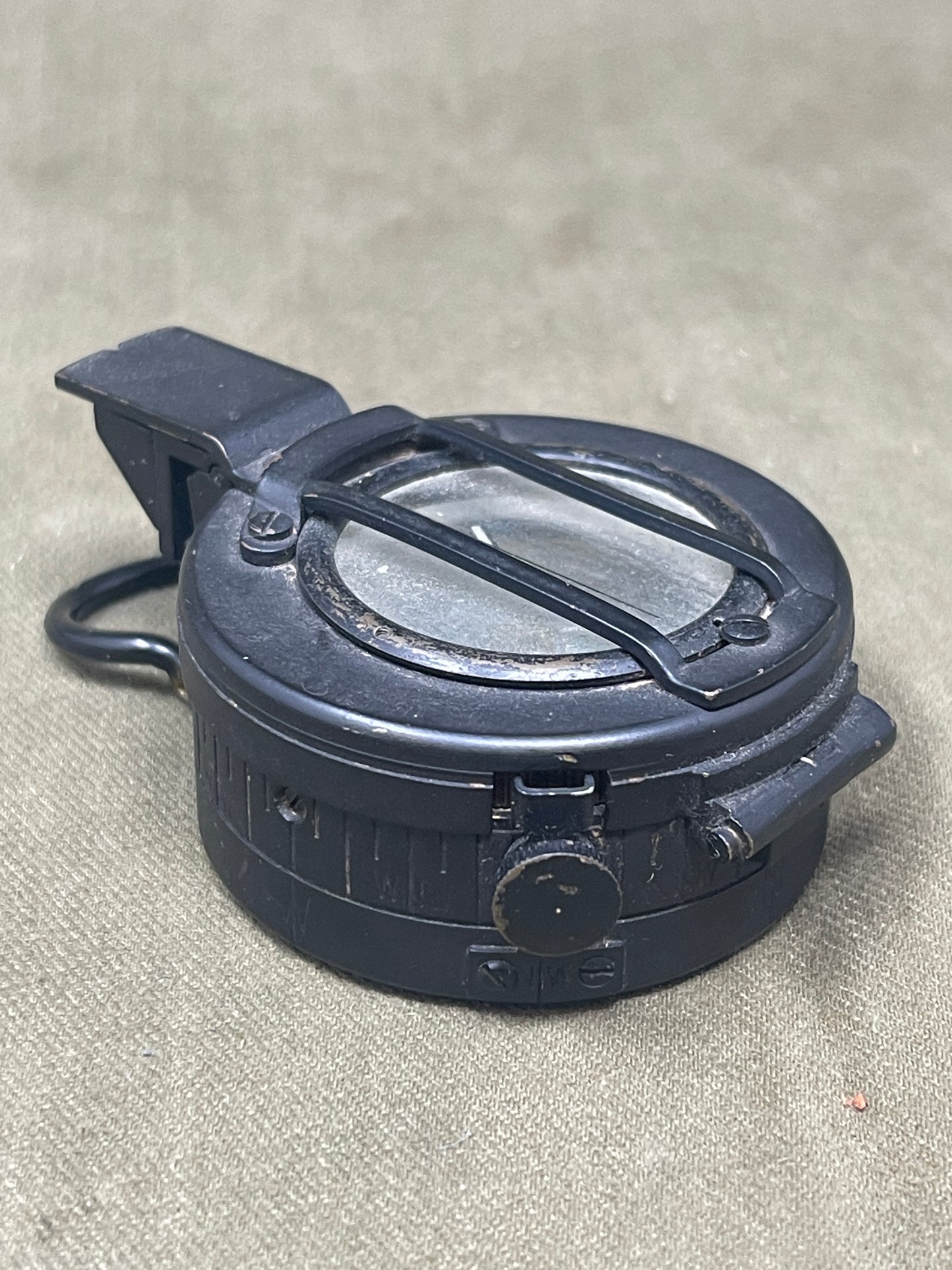 WWII British Prismatic Compass Dated 1943 T.G. CO London