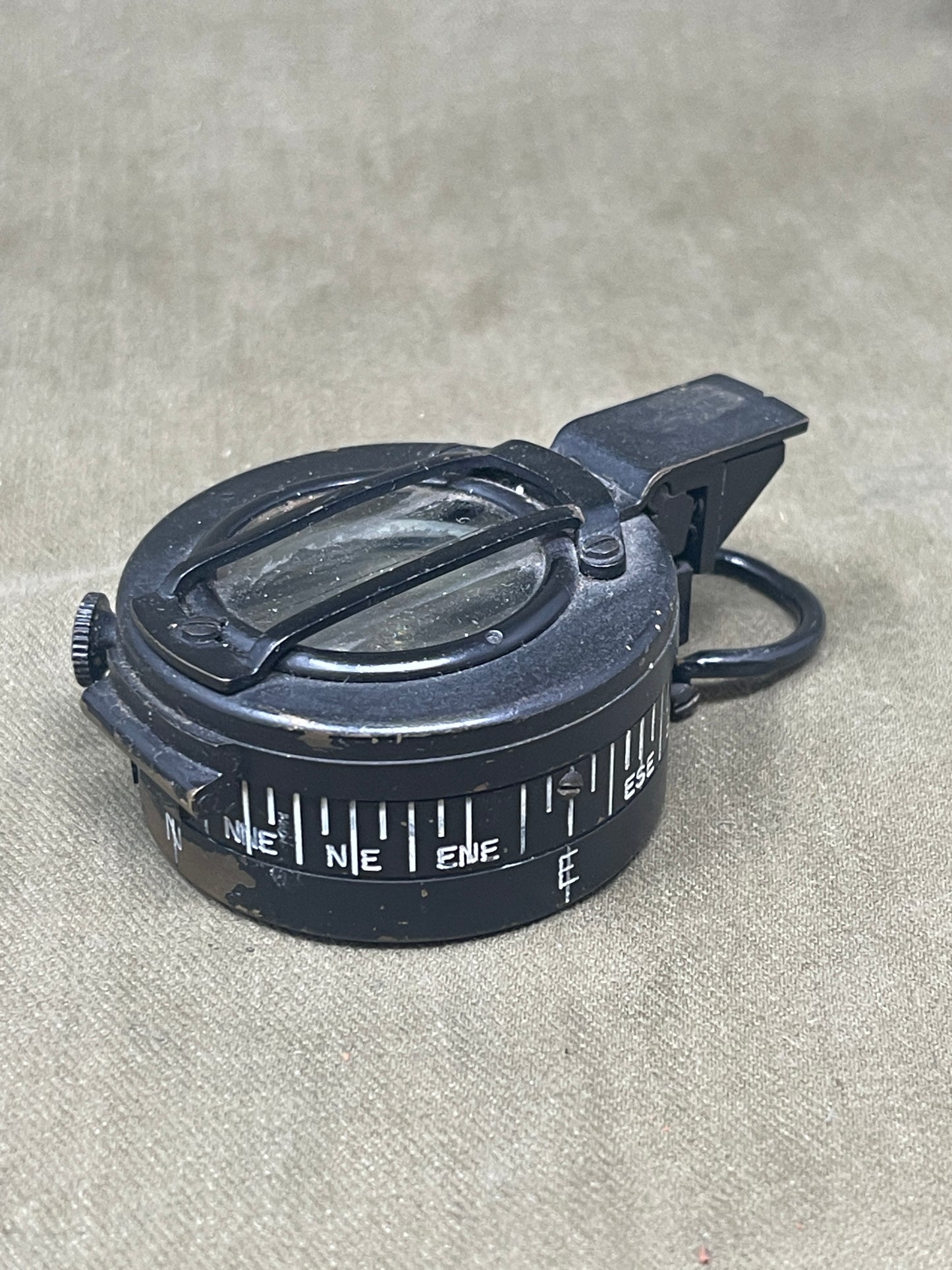 WWII British Prismatic Compass – 1944 T.G. Co Ltd, London NoB 272455