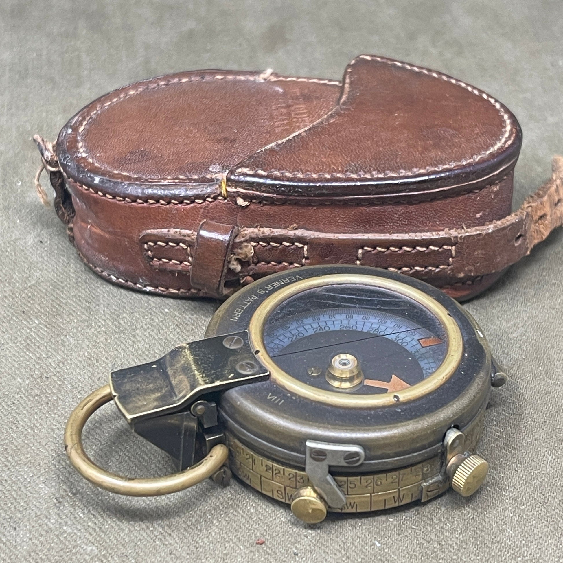 WWI British Verner’s Patent Marching Compass – 1918 F-L  No. 128290