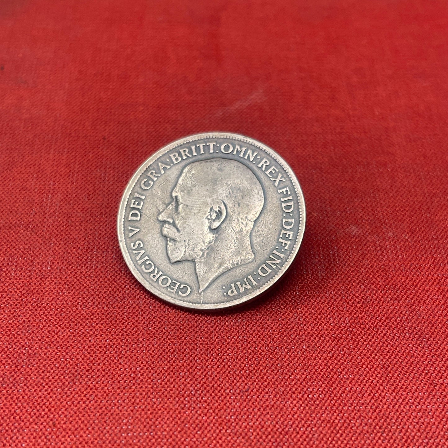 Explore the history and collectability of the King George V One Penny dated 1936. Perfect for numismatists and history enthusiasts seeking an authentic piece of British coinage.