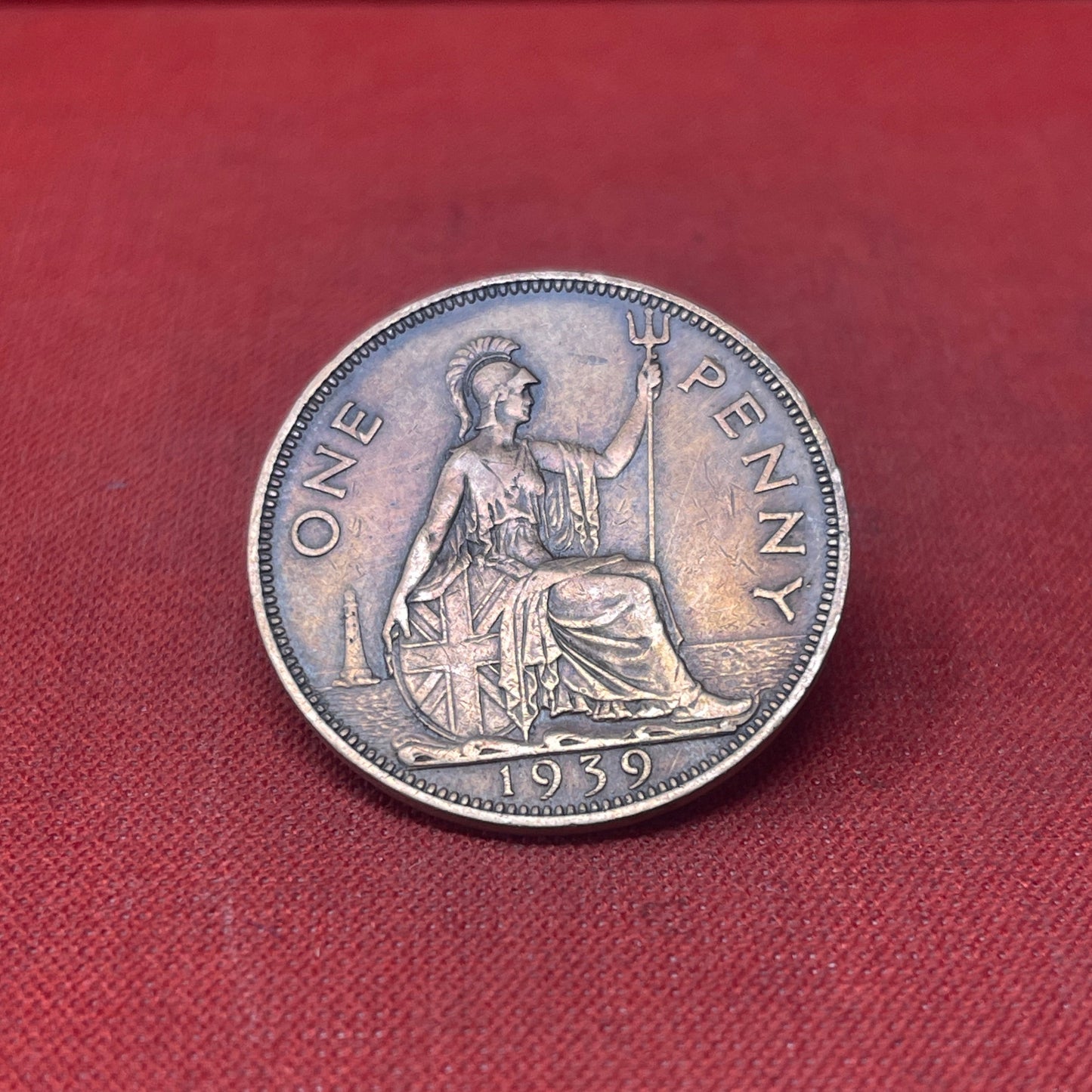 Explore the historical significance of the King George VI One Penny coin, minted from 1937 to 1952. Ideal for collectors and history enthusiasts seeking an authentic piece of British numismatic heritage.