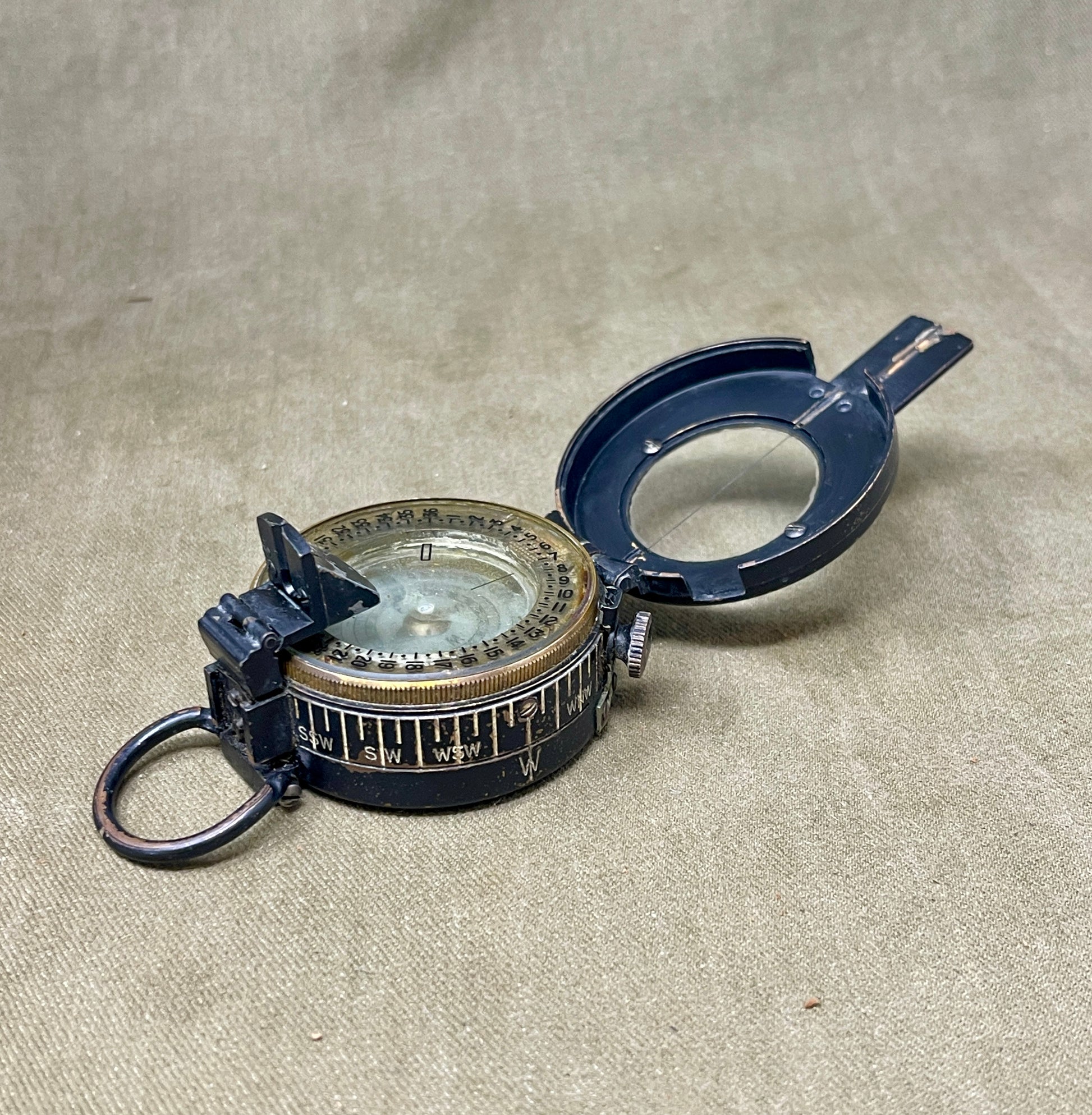 WWII British Prismatic Compass – 1941 Mk III T.G. Co Ltd, London No B97058