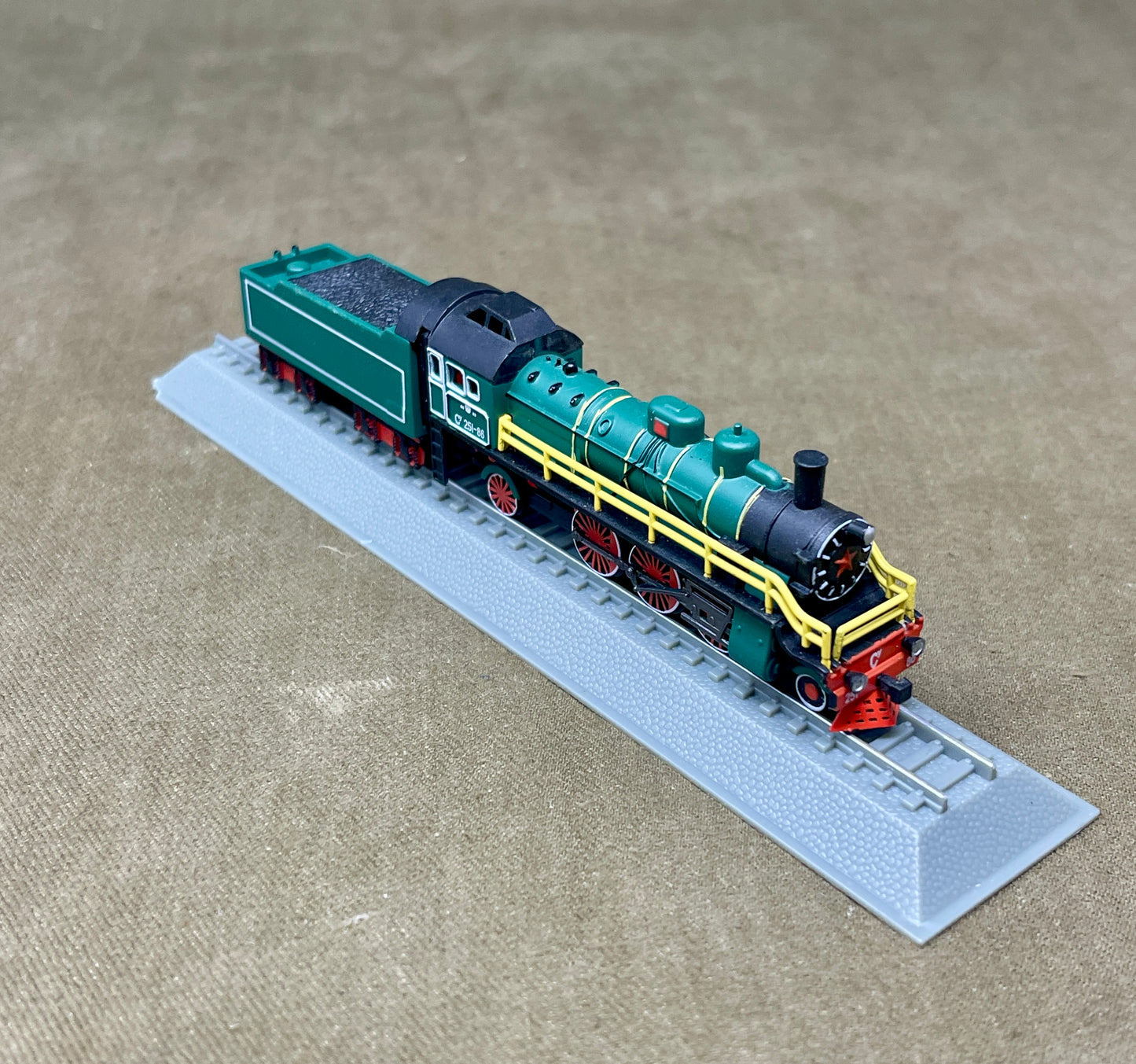 Del Prado N Gauge Model Locomotives – Various Models Available