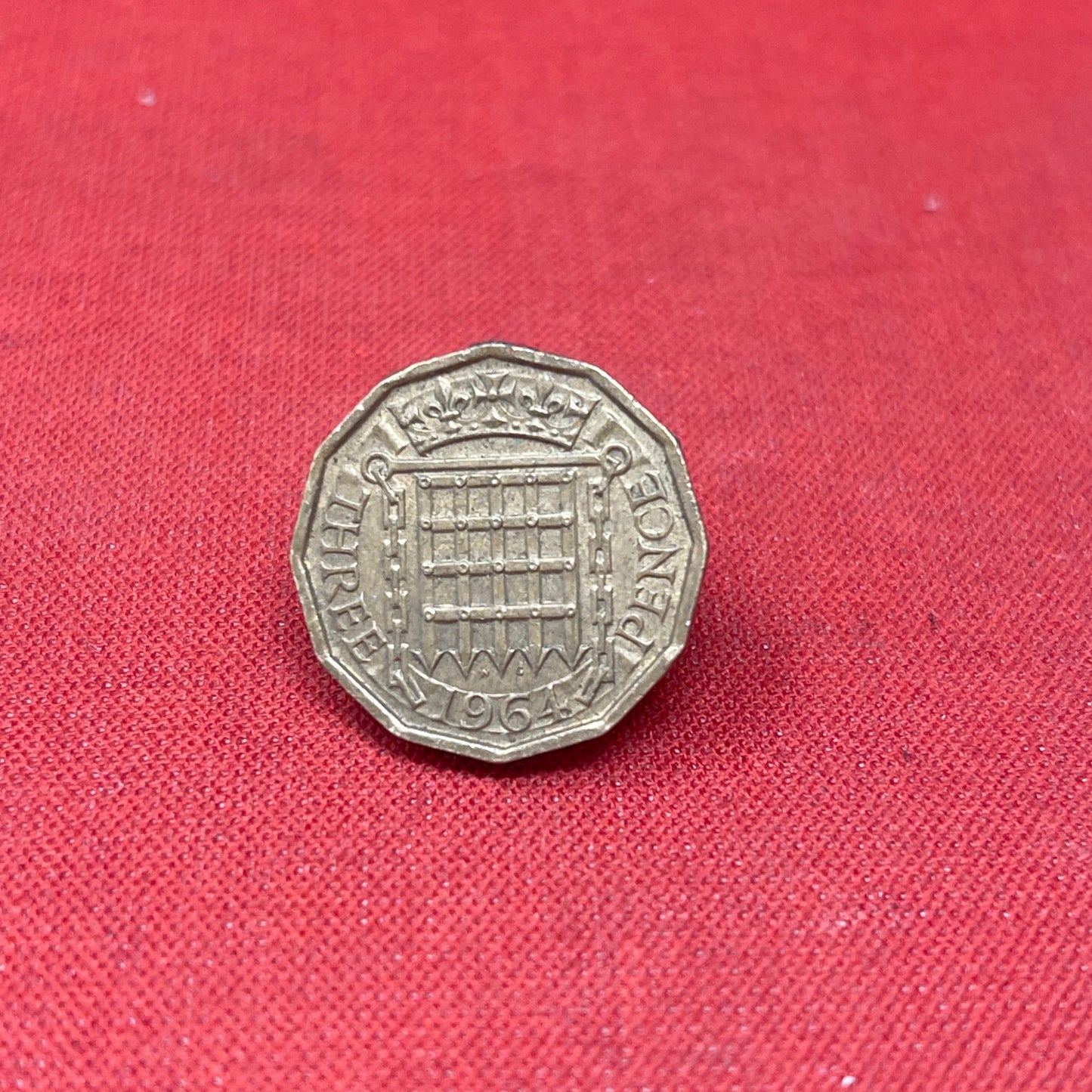 Queen Elizabeth II 1964 Threepence Coin