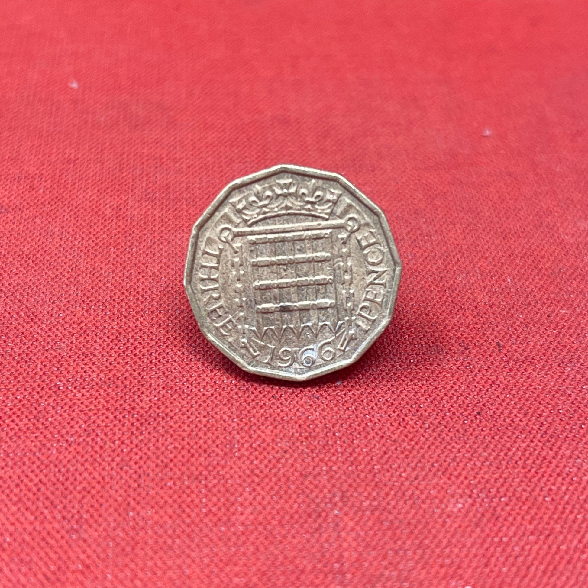 Queen Elizabeth II 1966 Threepence Coin