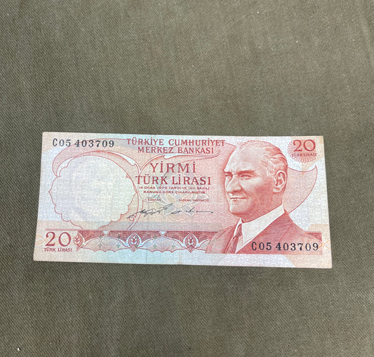 Collection of Vintage Turkish Banknotes – Mixed Denominations
