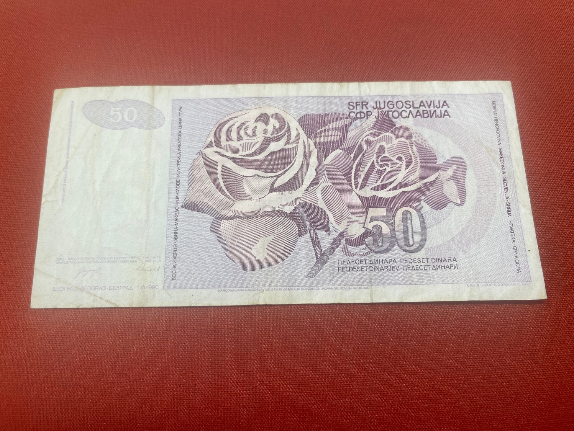 Socialist Republic of Yugoslavia 1963 - 1992  50  Dinara Banknote Serial AO9923033