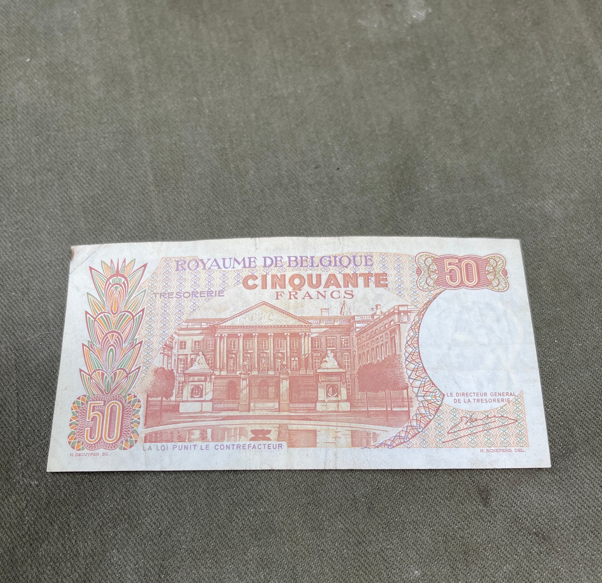 Collection of Vintage Bank of Belgium Banknotes – Mixed Denominations