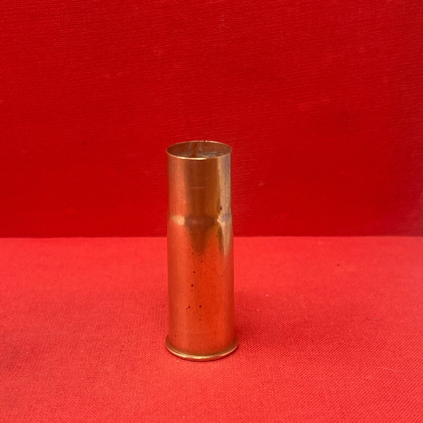 The Kynoch .577 Snider Enfield Cartridge is a historic round designed for the British Snider-Enfield rifle, featuring a large, rimmed brass case and a 480-grain lead bullet. Known for its reliability and significant stopping power, it remains popular among antique firearm collectors and enthusiasts