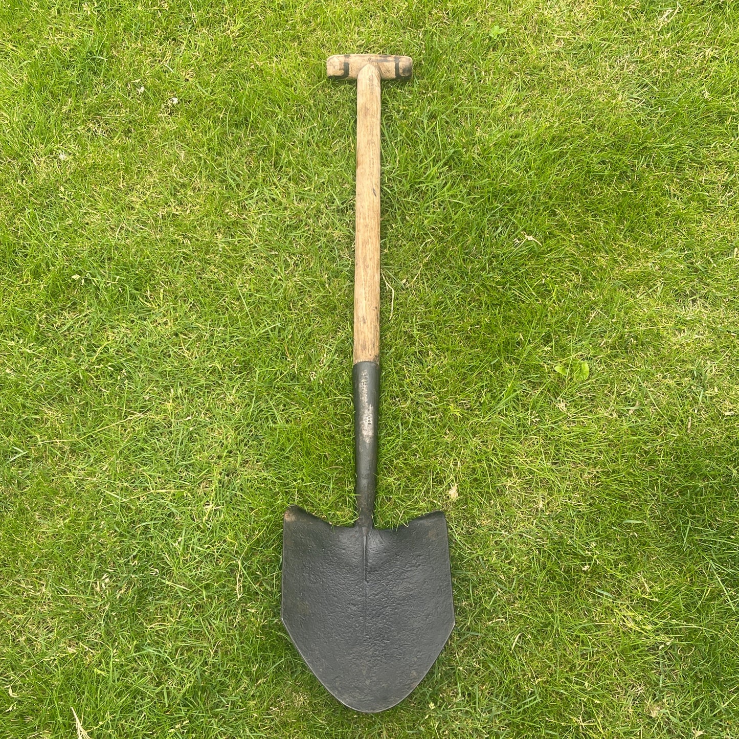 British WW2 Dated Infantry General Service GS Shovel