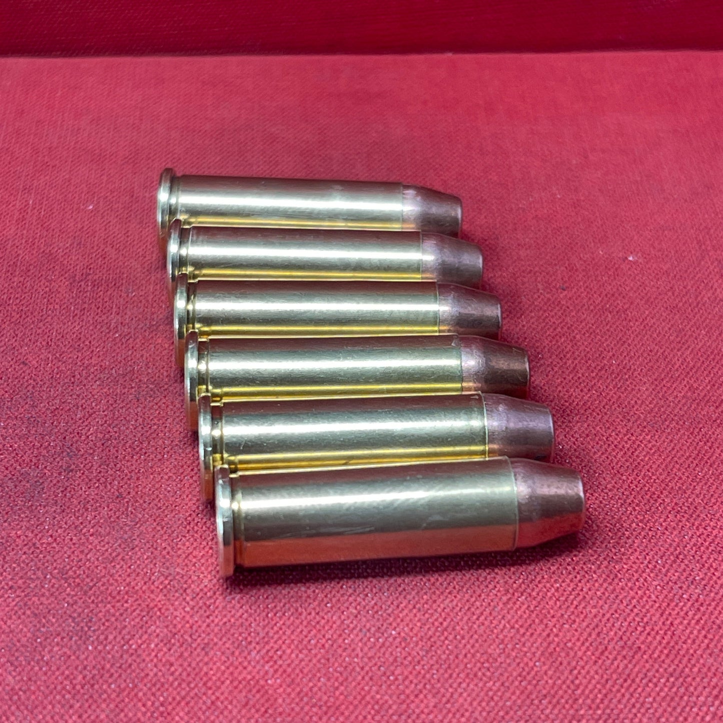 Explore the .38 Special inert brass cartridge, a non-functional replica ideal for training, display, and educational purposes. This safe-to-handle cartridge maintains the authentic look and feel of the original, reflecting the enduring legacy of the .38 Special in military, law enforcement, and civilian use