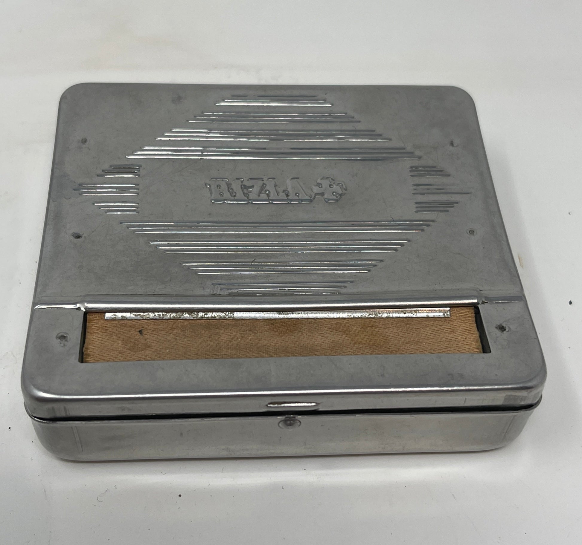 Cigarette Rolling Machine Fast & Secure UK Shipping | TJ's Militaria