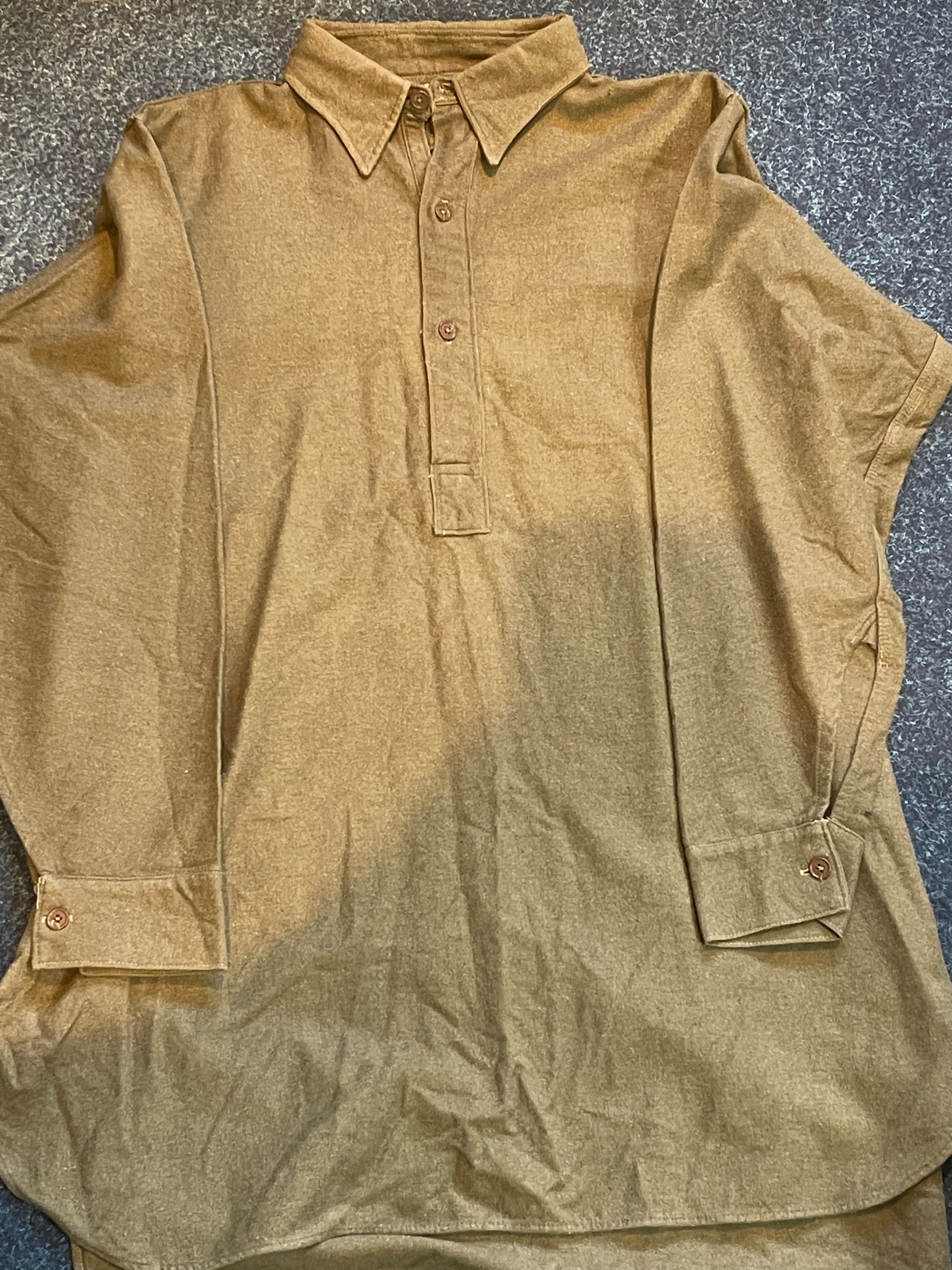 full size image of 1945 Dated British Army OR collared shirt - Size 8