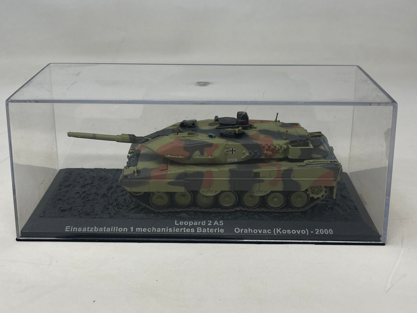 1/72 Scale Leopard 2 A5 Einsatzbattion 1 mechanisiertes Kosovo 2000