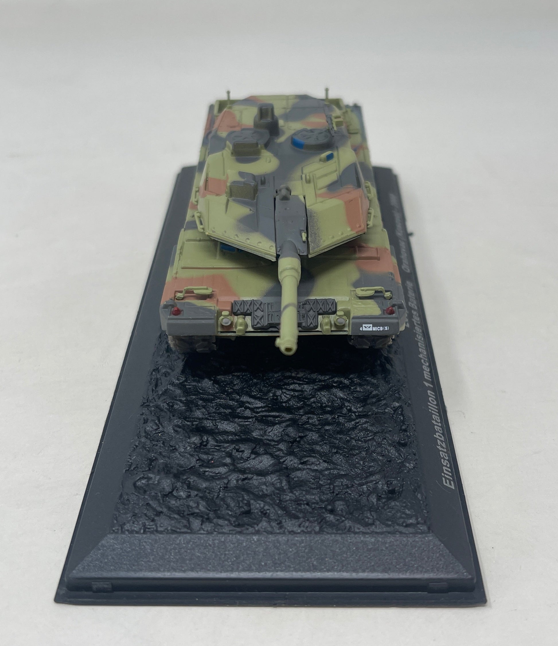 1/72 Scale Leopard 2 A5 Einsatzbattion 1 mechanisiertes Kosovo 2000