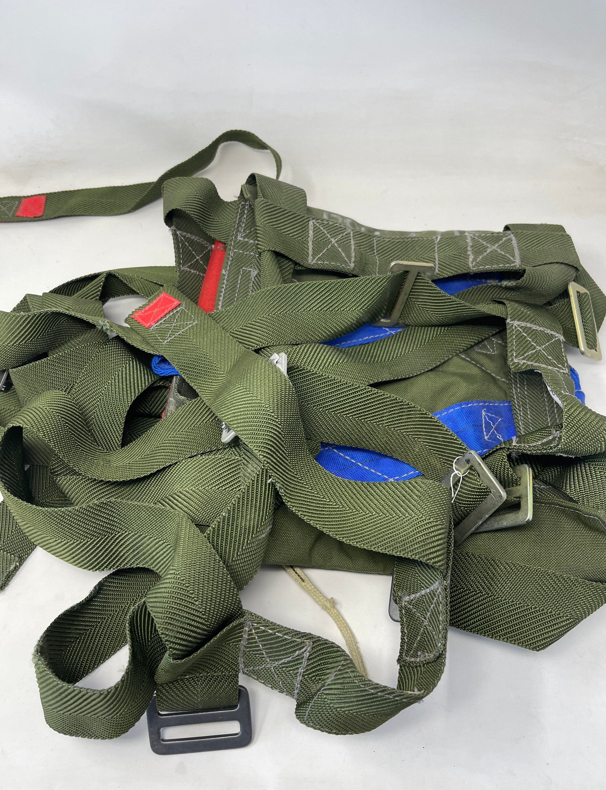 British CSEP Container Straps Equipment Parachutist